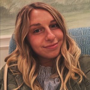 Meet your Posher, Camryn